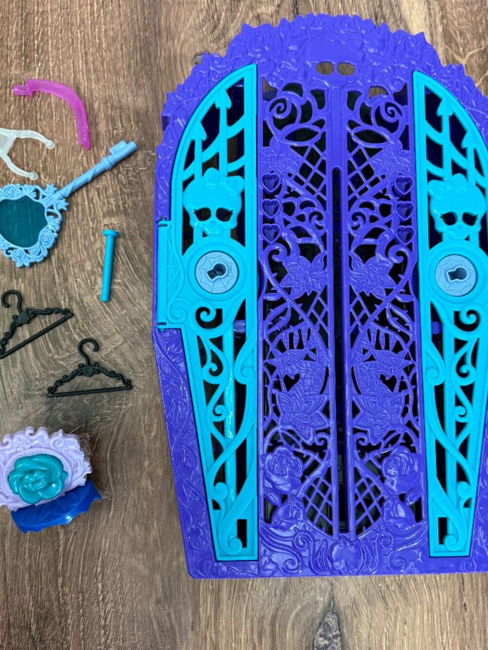 Monster High Twyla Garden Mysteries Locker Case Parts Lot